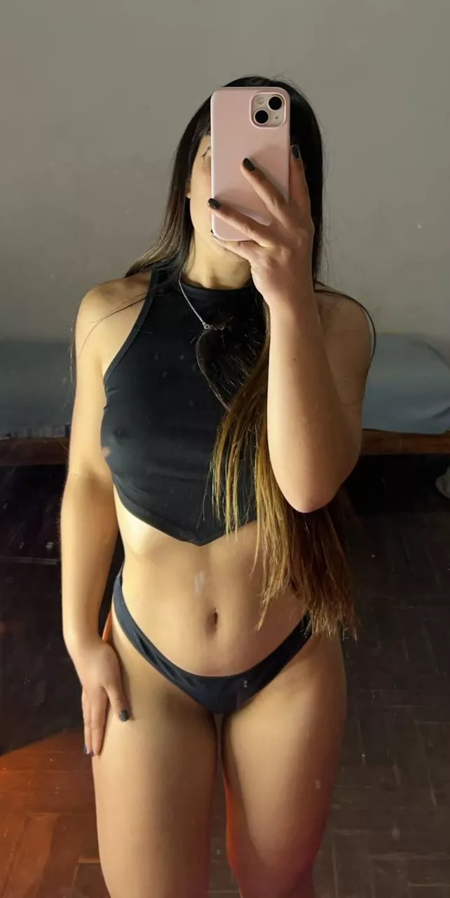 my outfit when i visit my bestfriend house( her dad likes me)