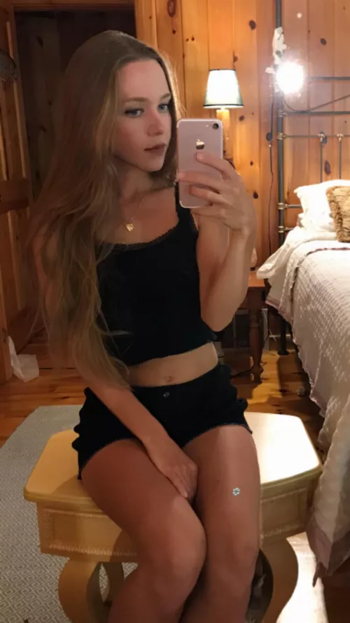 Really need an older man to touch me 