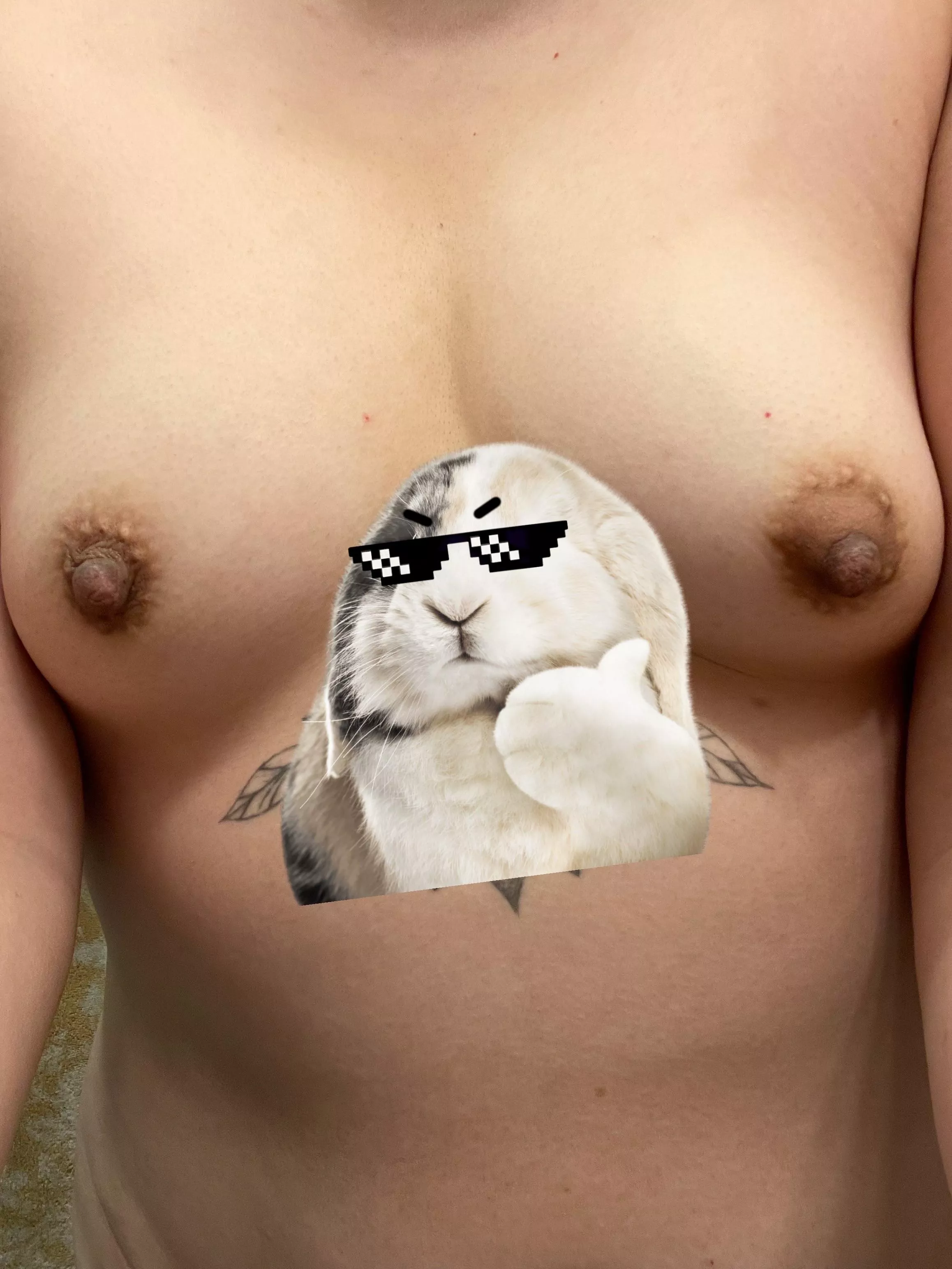 Silly little nude 🤪