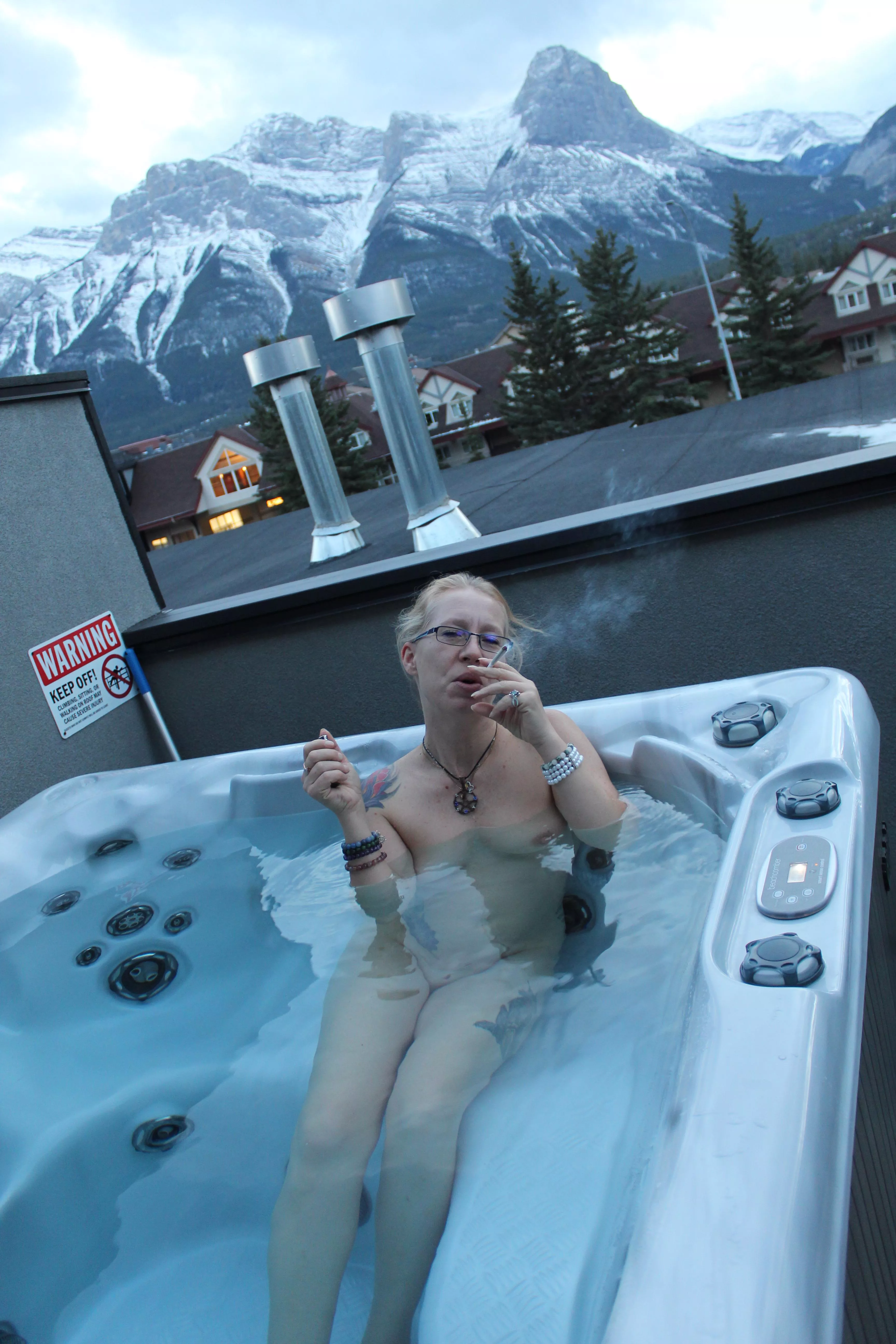 Smoking a Joint with the best view ever! It was cold But so beautiful!