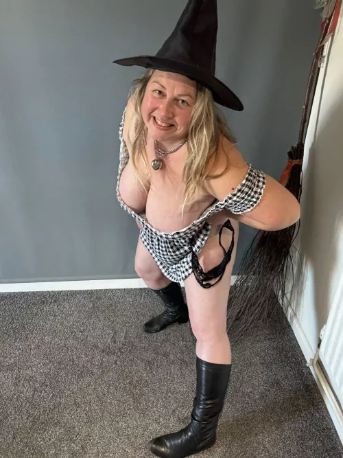 Wicked witch fun time 