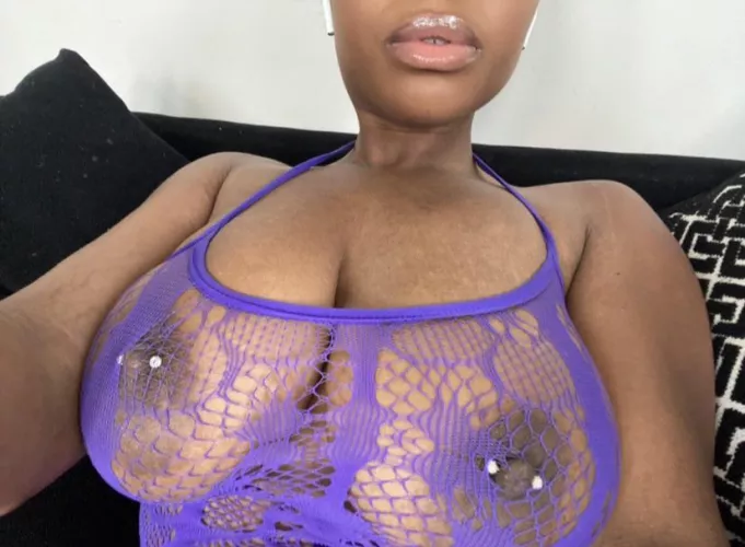 You like my new lace lingerie?