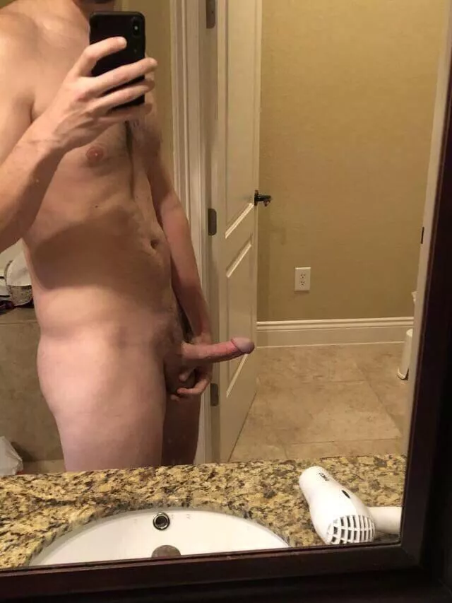 35 [m4f] Greensboro daddy looking for his good slut to use