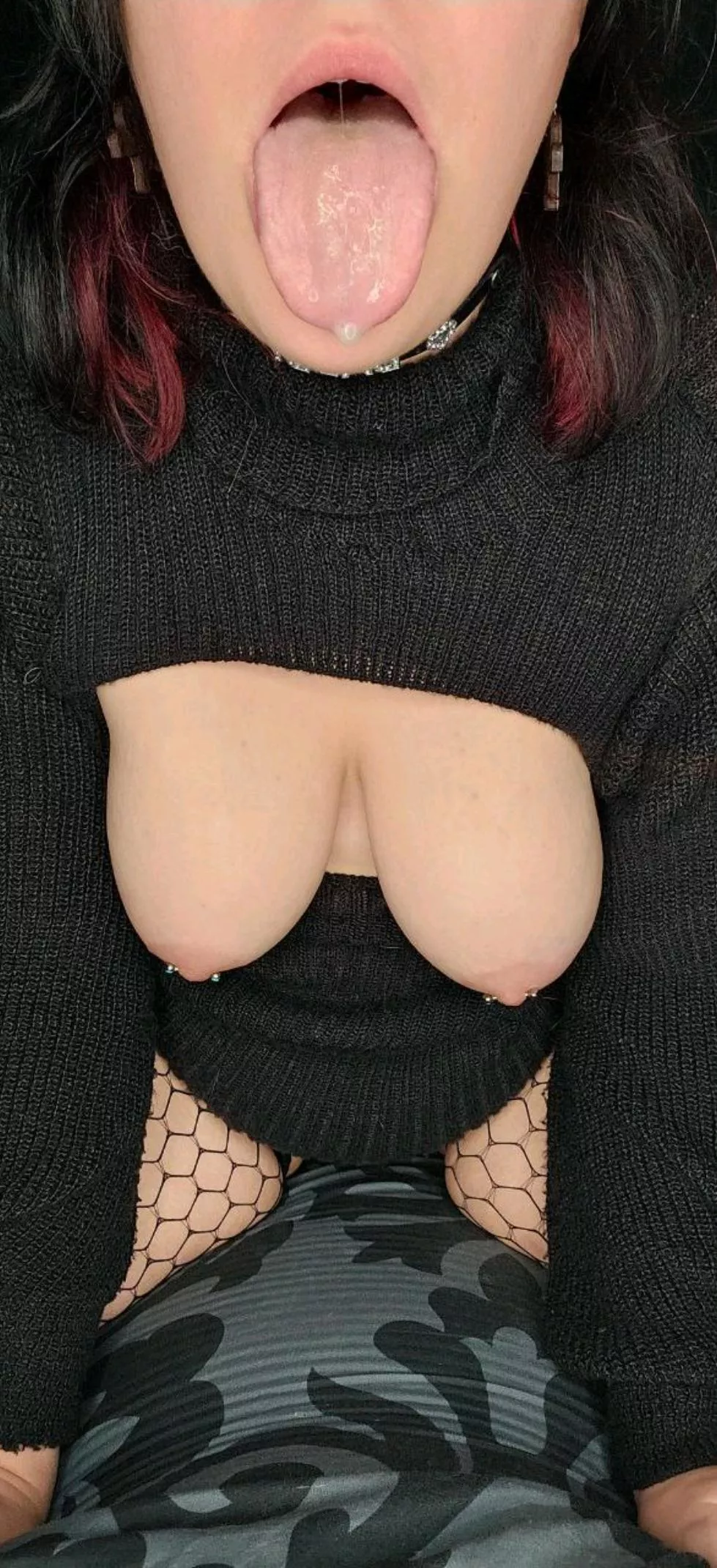 Drooling thinking about the ways my mouth could be filled