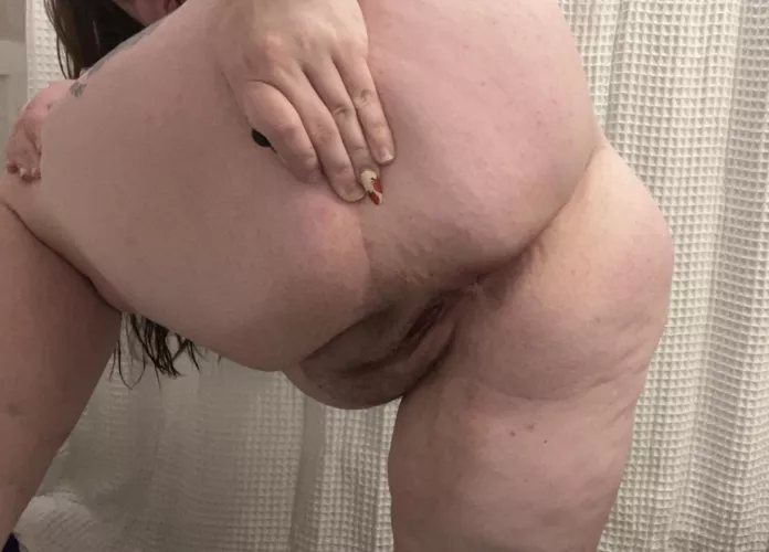 My pussy is having a craving could you help with that 