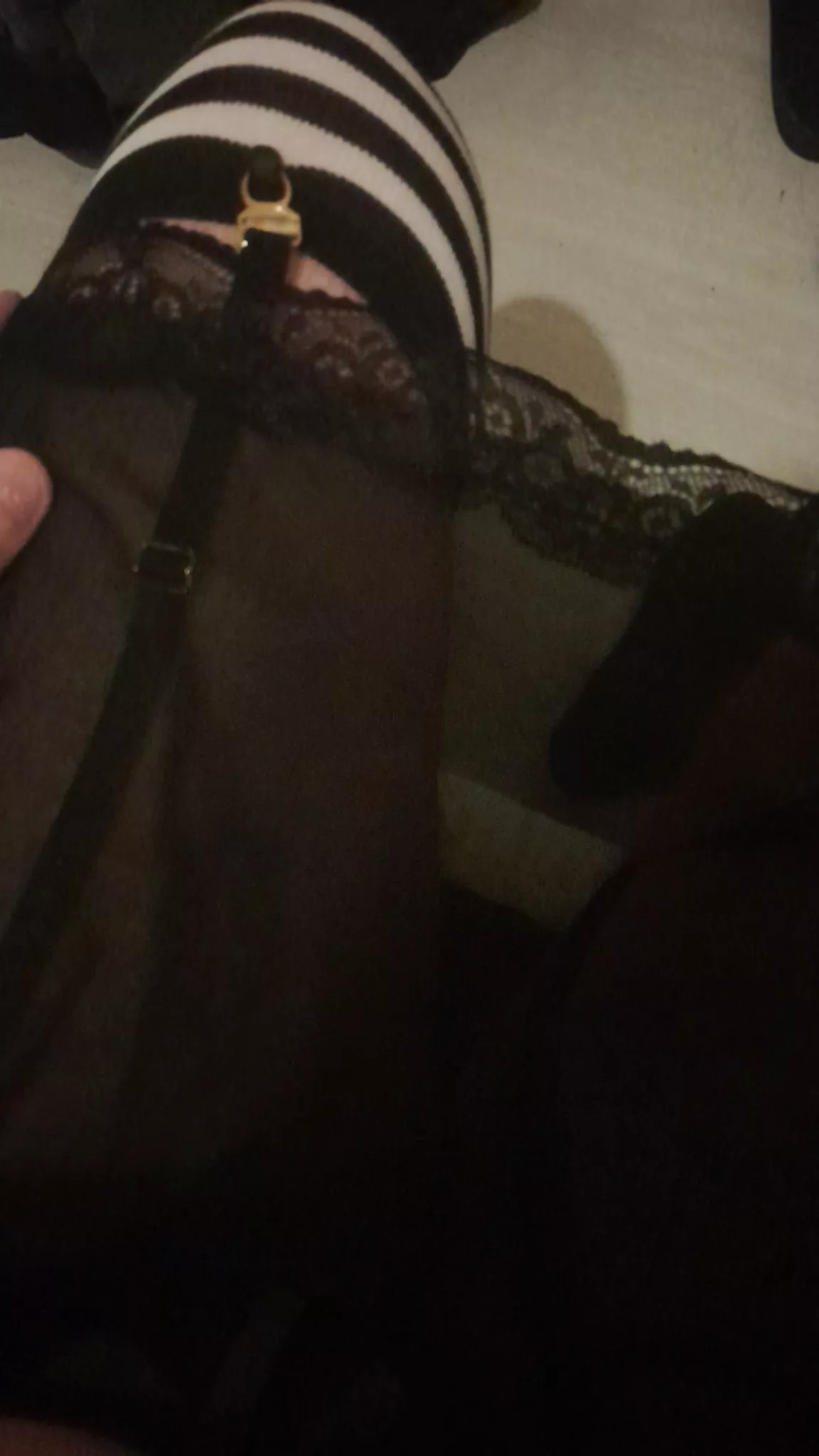 Skirt arrived without stockings so had to improvise a bit 21m