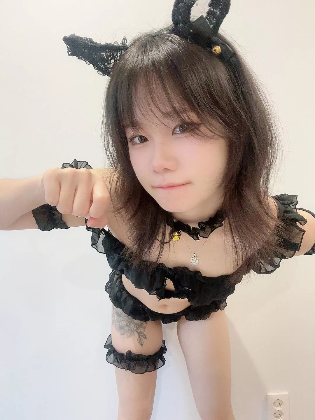 does this outfit suit me? :D 