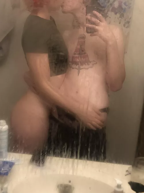 Steamy shower make out session 💖🥰