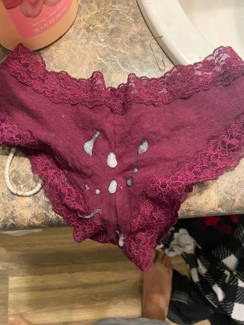 Cumming on cousin panties and yes I put them back in her drawer too