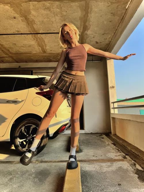 How do you like my outfit?