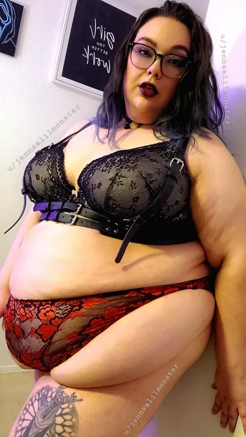 Luscious Baby in Lace and Leather 