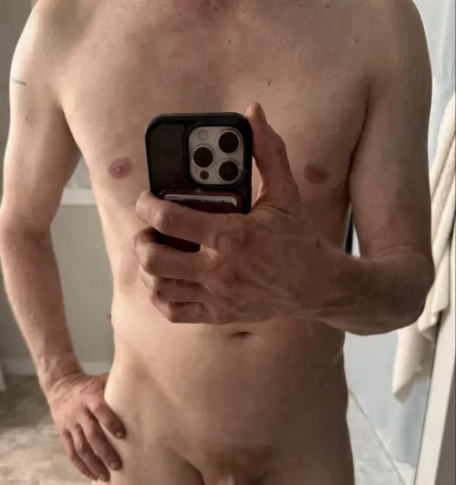 M4MF Bi male looking for couple, 11/13, can host
