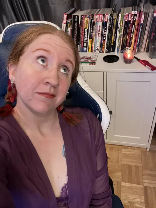 Thinking of all the comics I still need to read