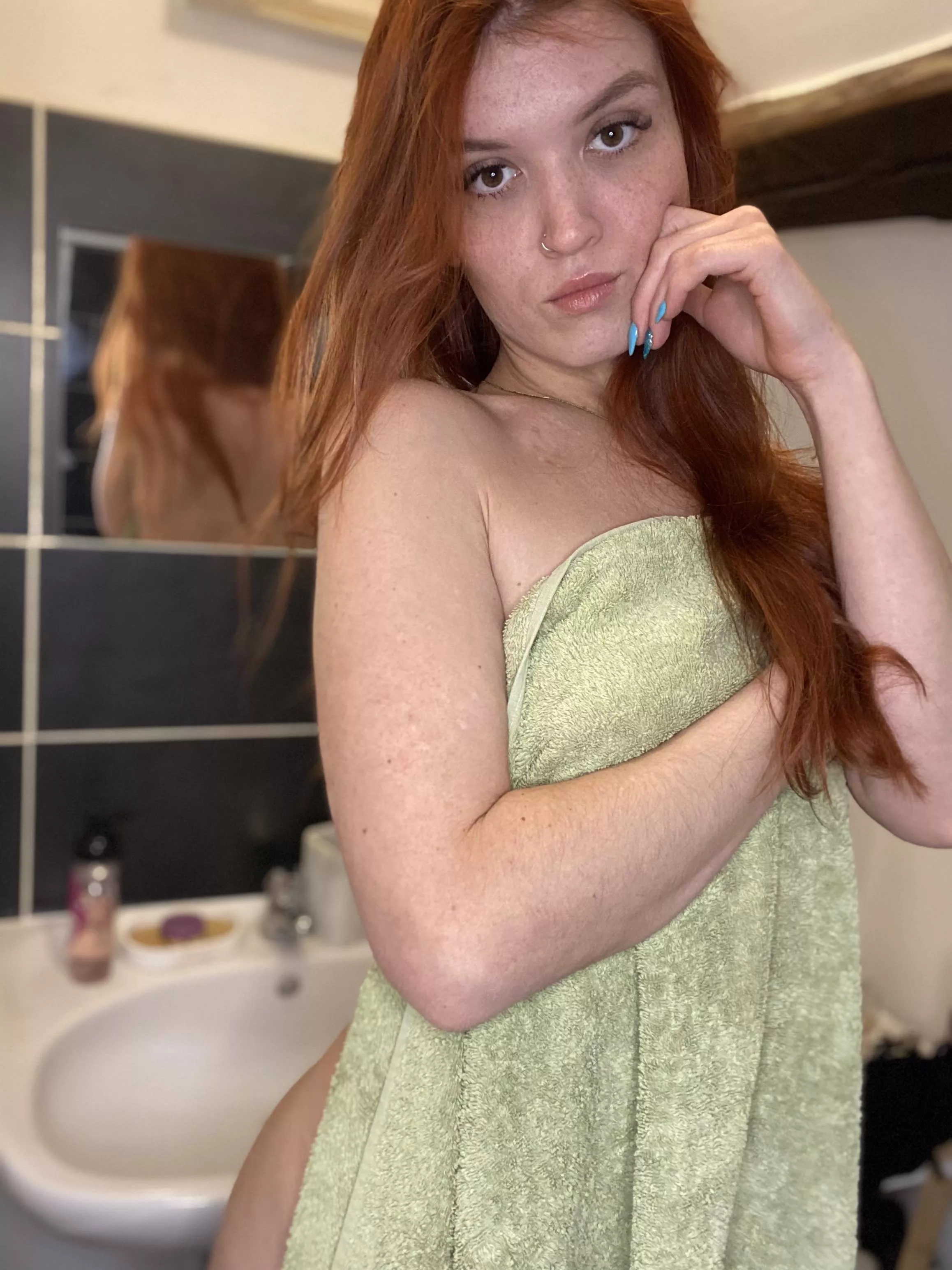 [IRTR] The most beautiful redhead 