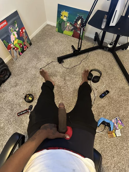 30 M4F my dick is lonely 😔 