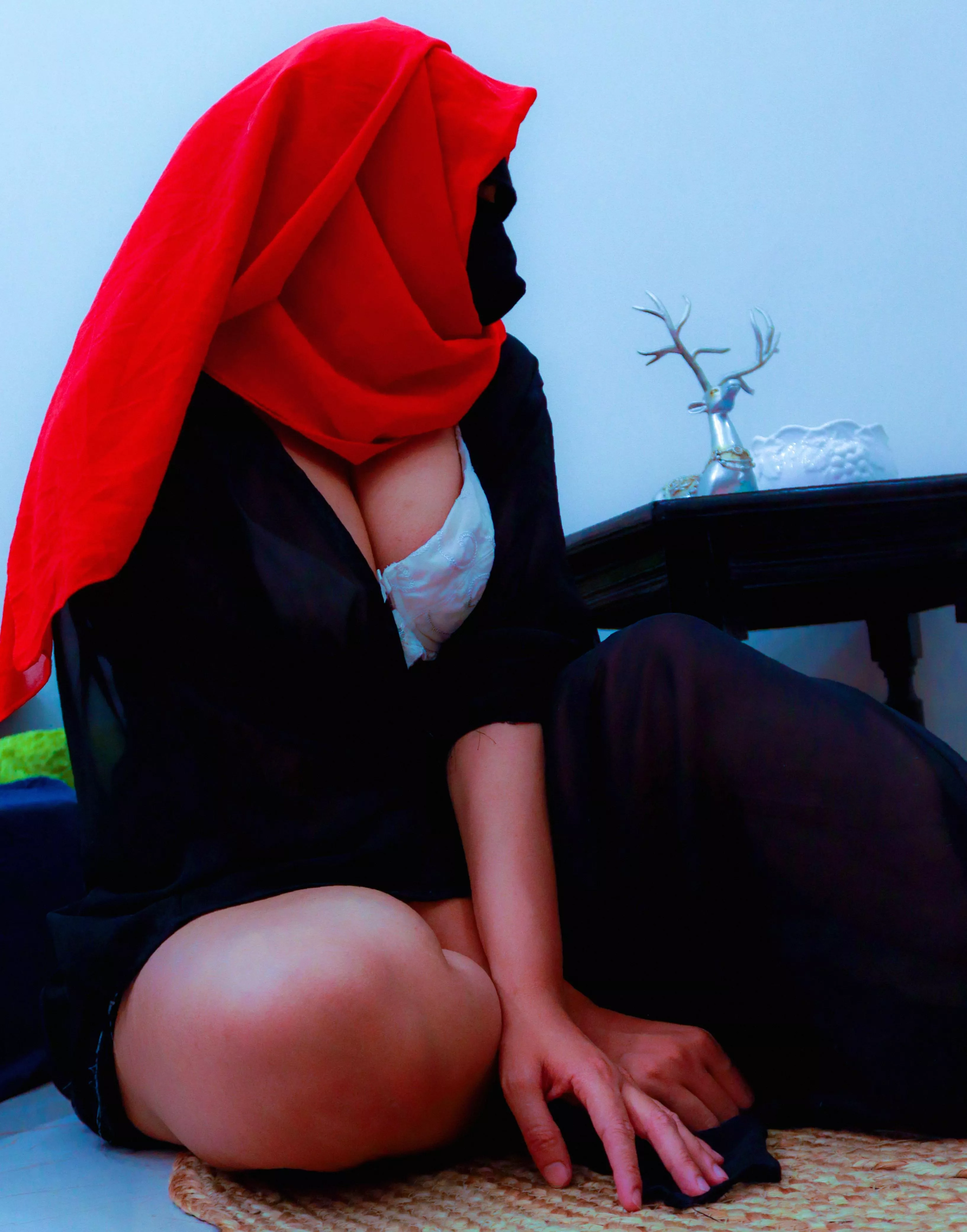 being a hijabi doesn't mean i don't have fantasies