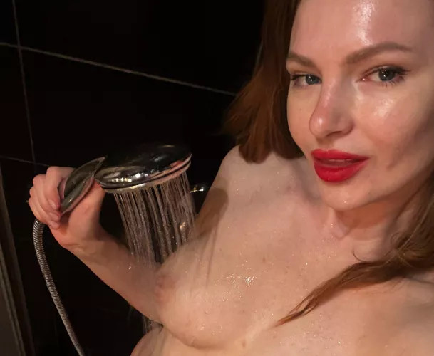 I like to take selfies in the shower