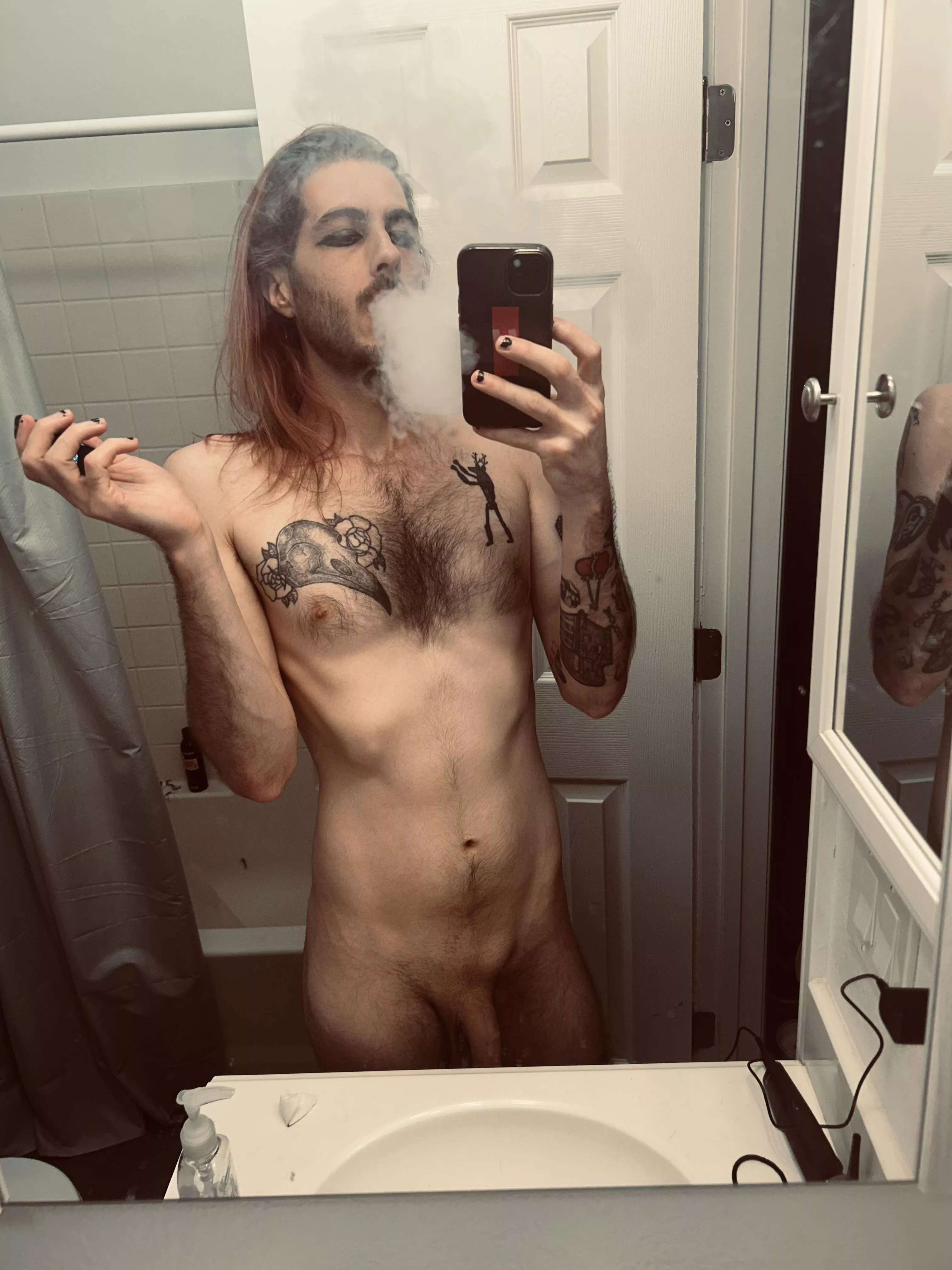 It’s my birthday 🥰🥰🩷💜🩷