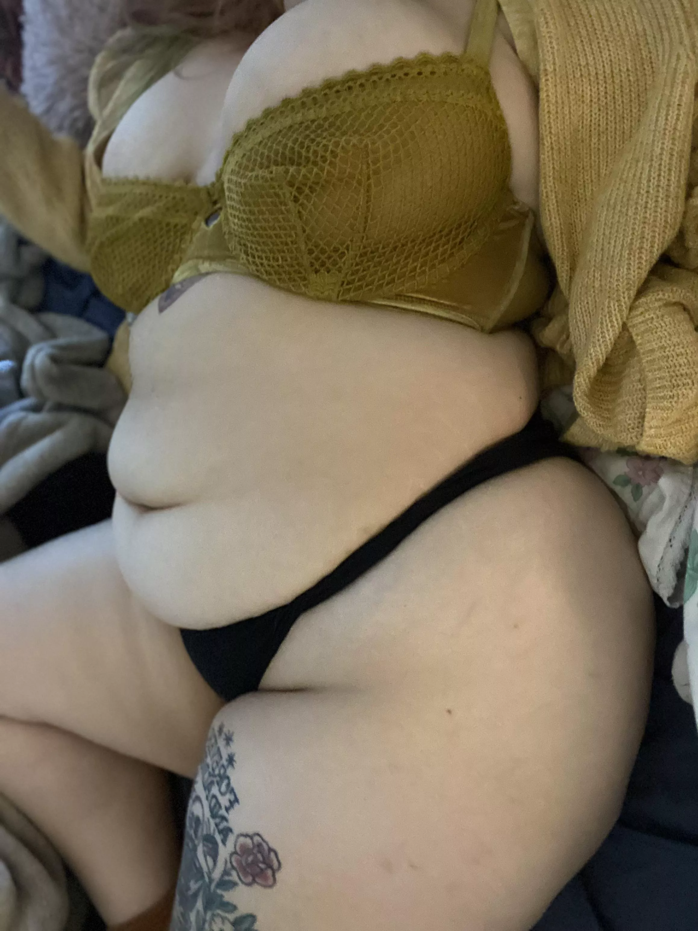 I need more tattoos right meow 