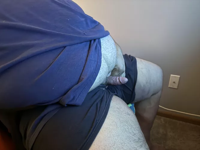 Playing video games (OH)