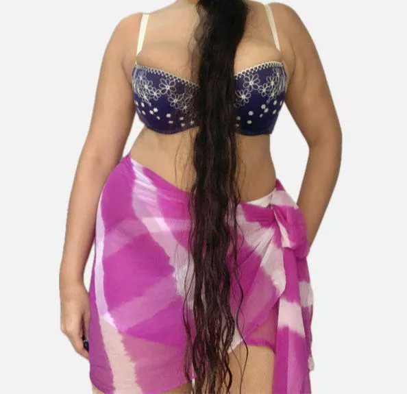 can someone detangle my hair?