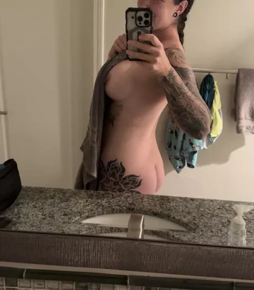 Does anyone require a unicorn this evening 