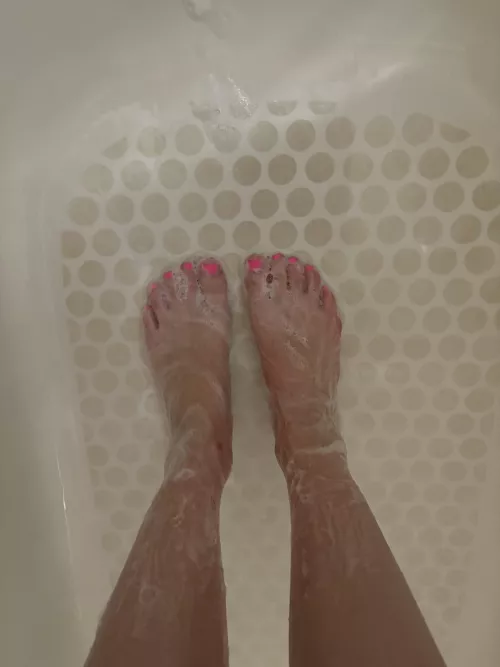 I love my soapy feet