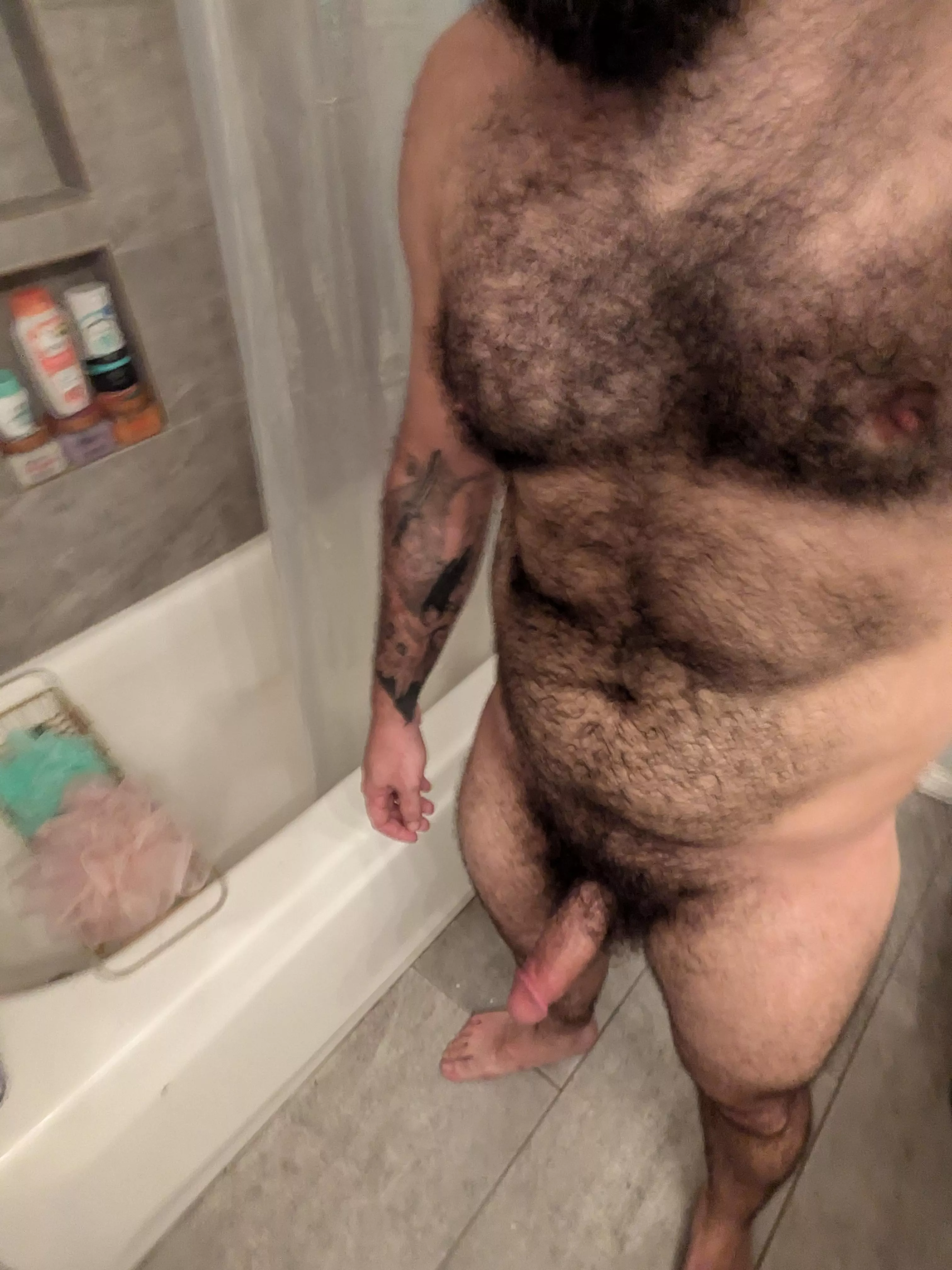 Who'd wanna get in with me