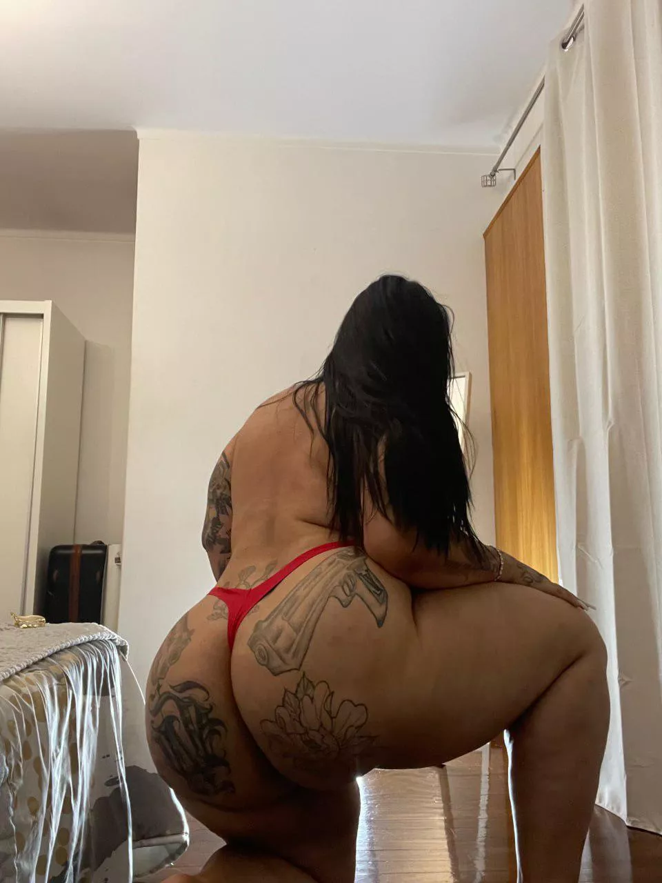 worship my big ass
