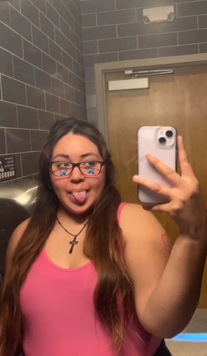 Anybody down to have wild sex