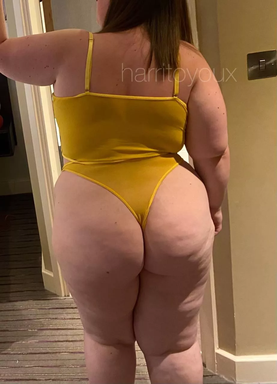 Hump Day is always the best with a chubby ass