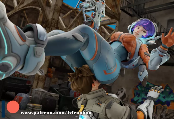 Juno stinkfaces Tracer!