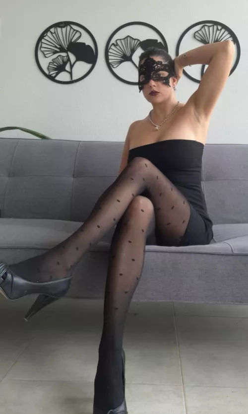 lick and clean my sweat 