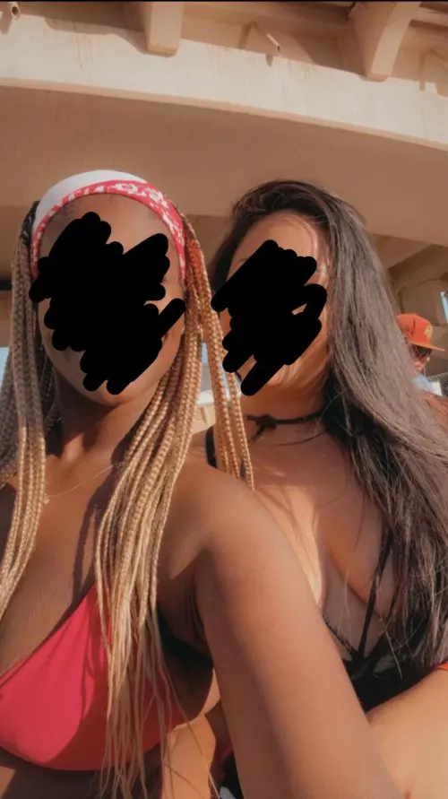 Tandem Massage? 4 hands!