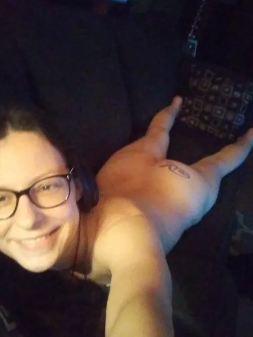 Would Any bbc fuck this tight white milf