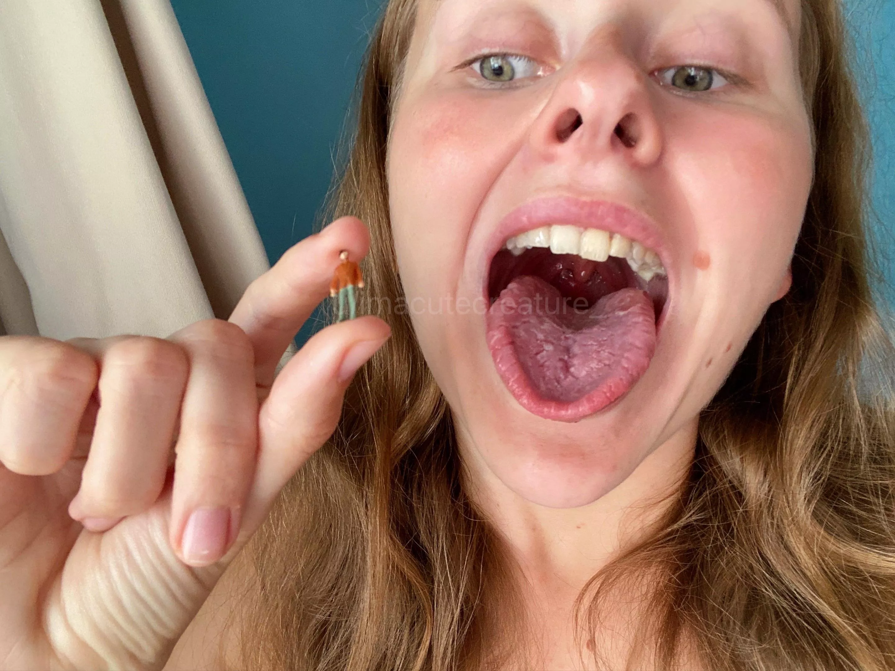 Here you are! Tiny, now I'll eat you!