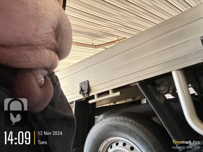 Quick pic in the underground carpark at the local shops