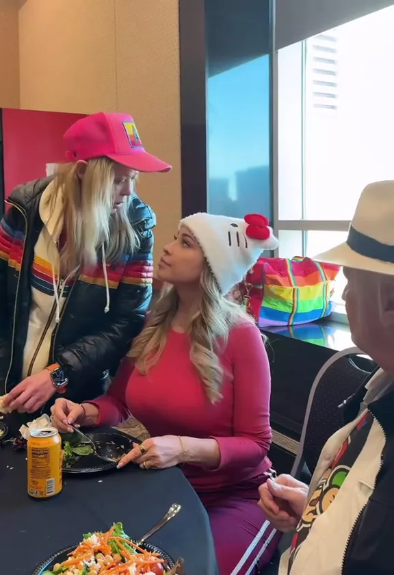 the sexual tension was high between them 😂