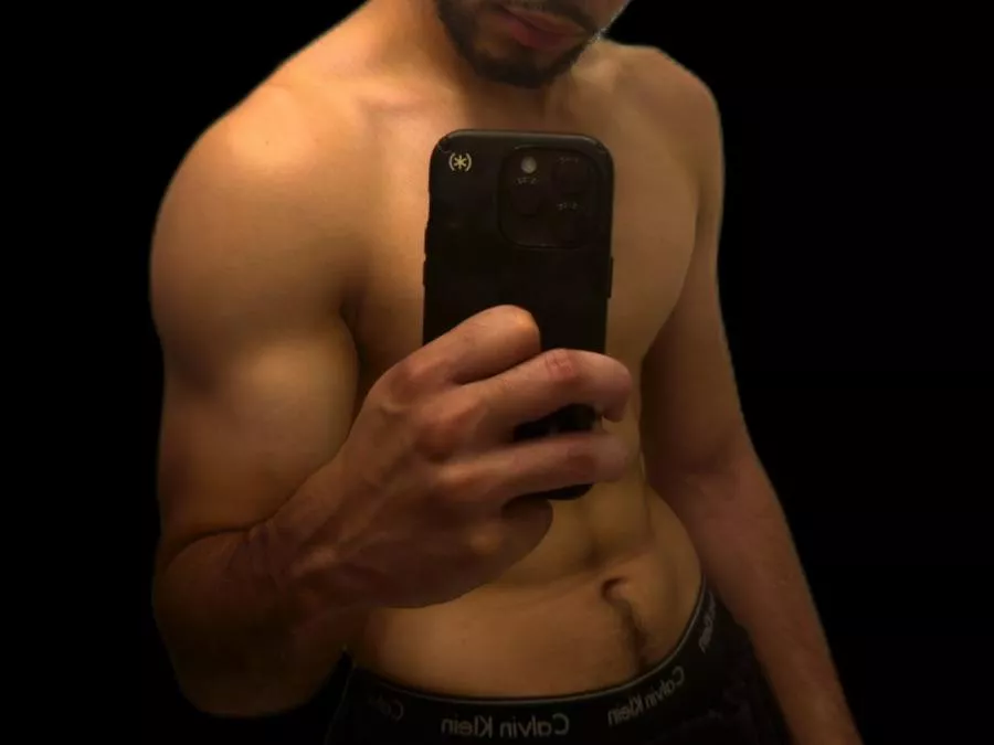 24 [M4F] #NYC - Looking for a FWB