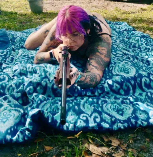 Armed and dangerous ⚠️ 