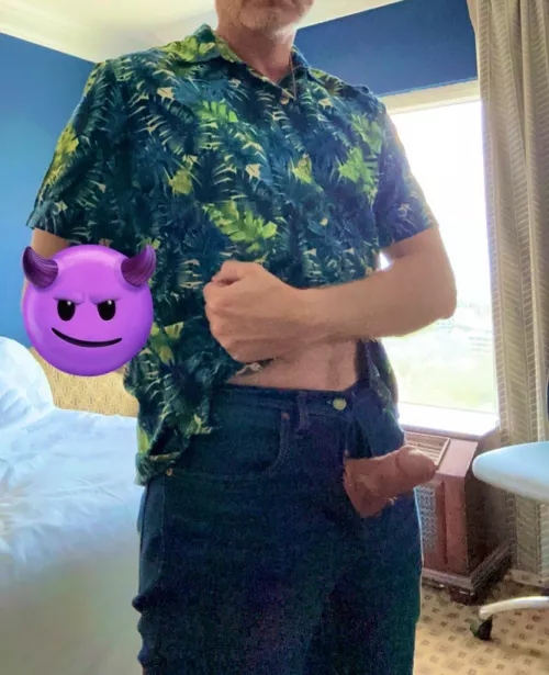 Daddy just loaded a boy hole and I'm already horny af again. Is it your turn now? (44)