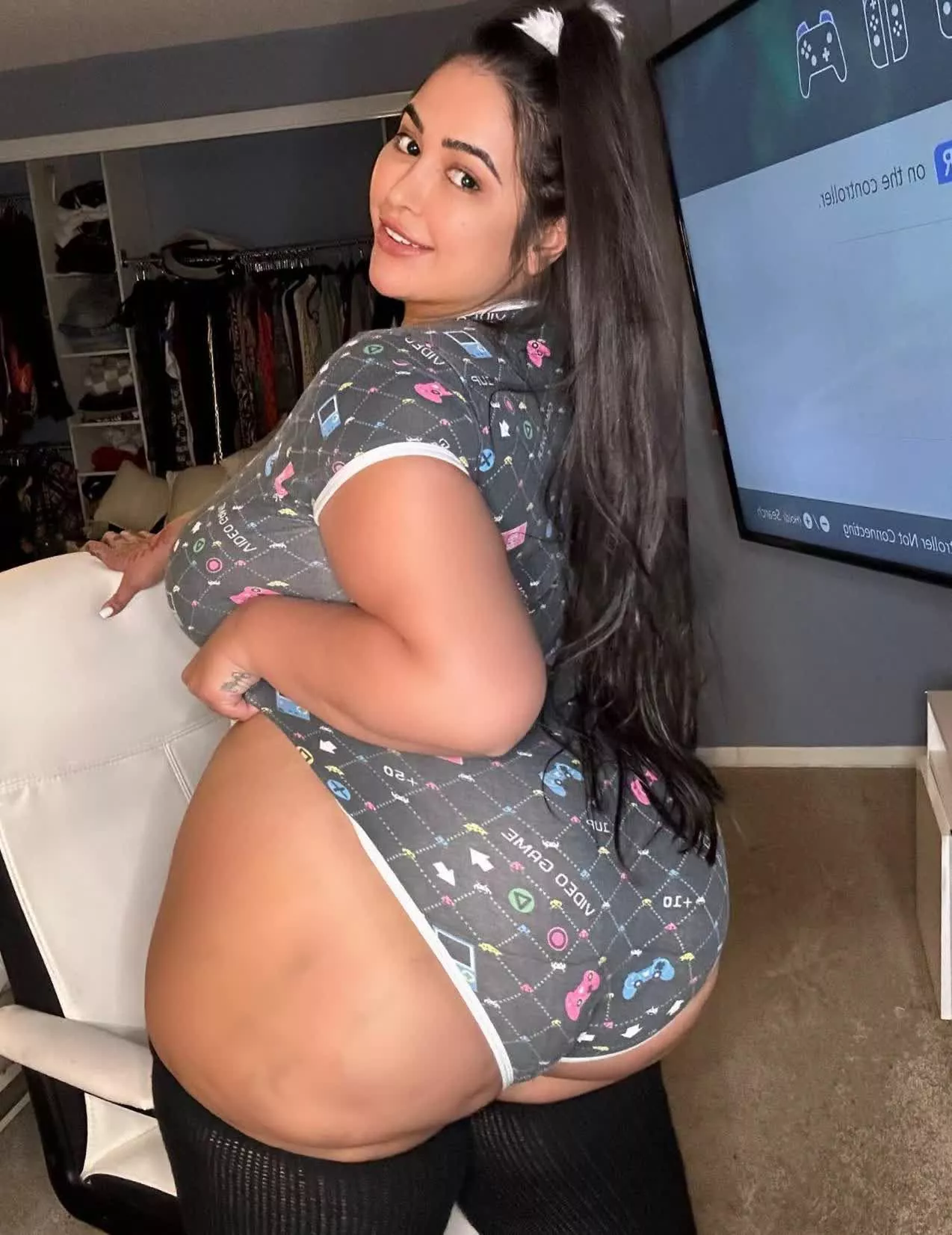 Honey, Im sure you'll love being under my massive booty