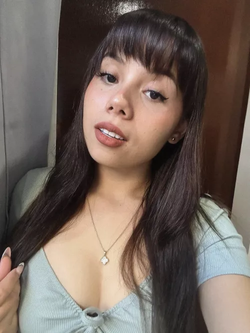 Naughty Louisiana college girl looking for some fun [19F]