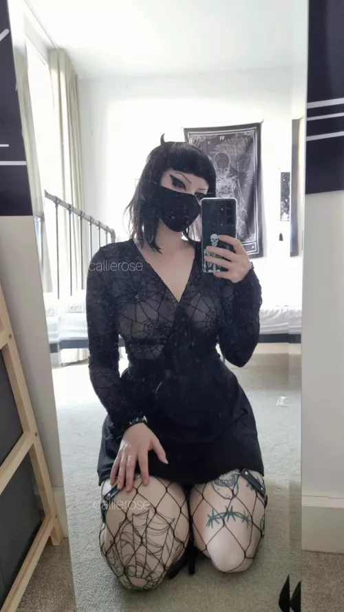 Not sure if you'd date me, but would you fuck me? 😈