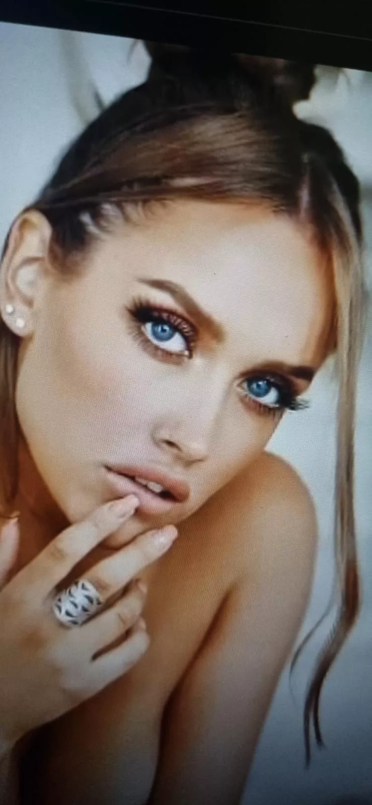 can you help me find who's this from clubberlng69 heavybounce 2 pmv