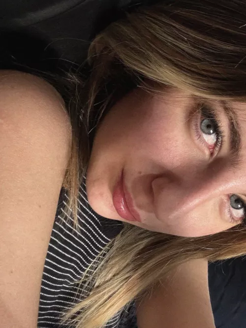 20F what a cold morning, makes me crave for a hot man.