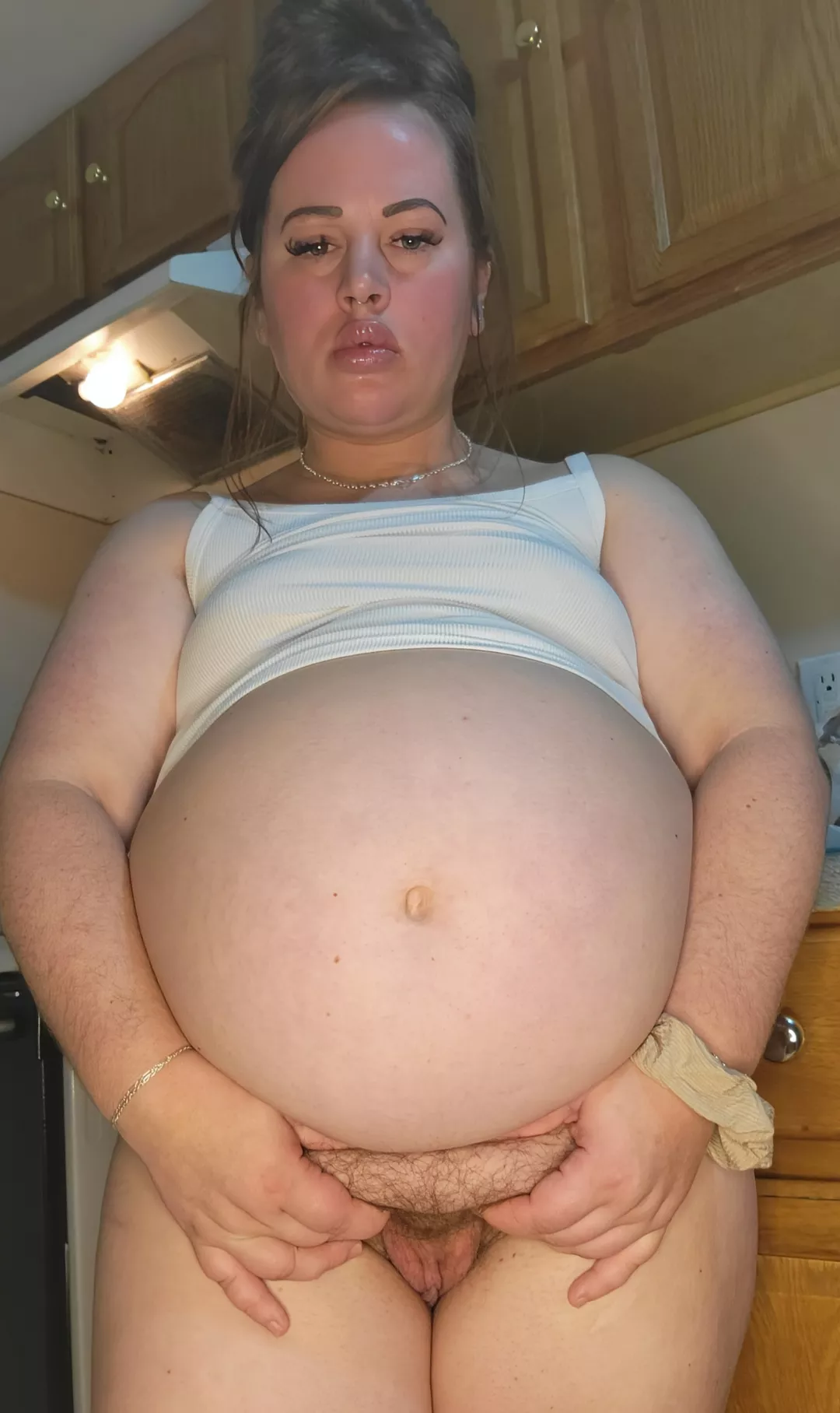 Fat and plump in *all* the right places 🥵