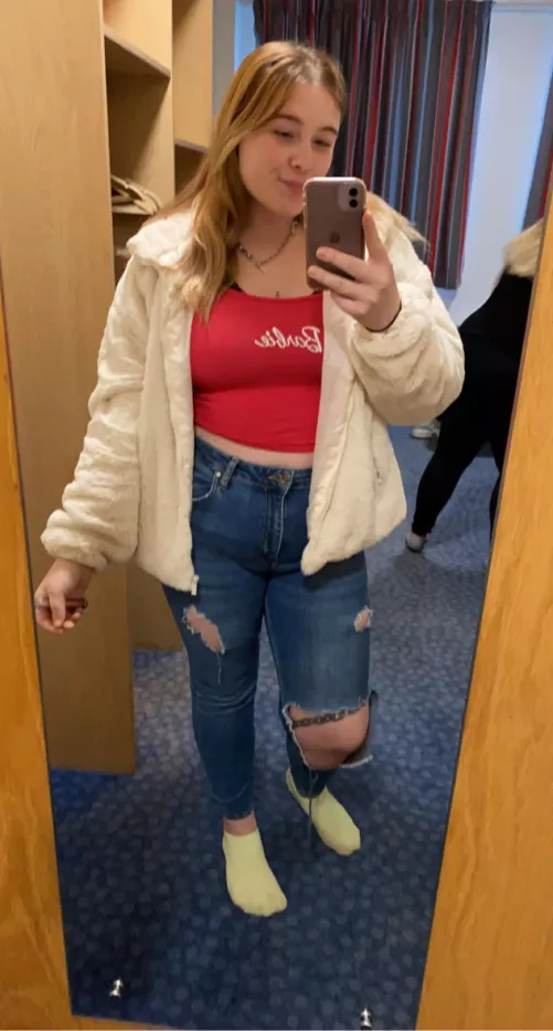 Jeans are getting snug ❤️