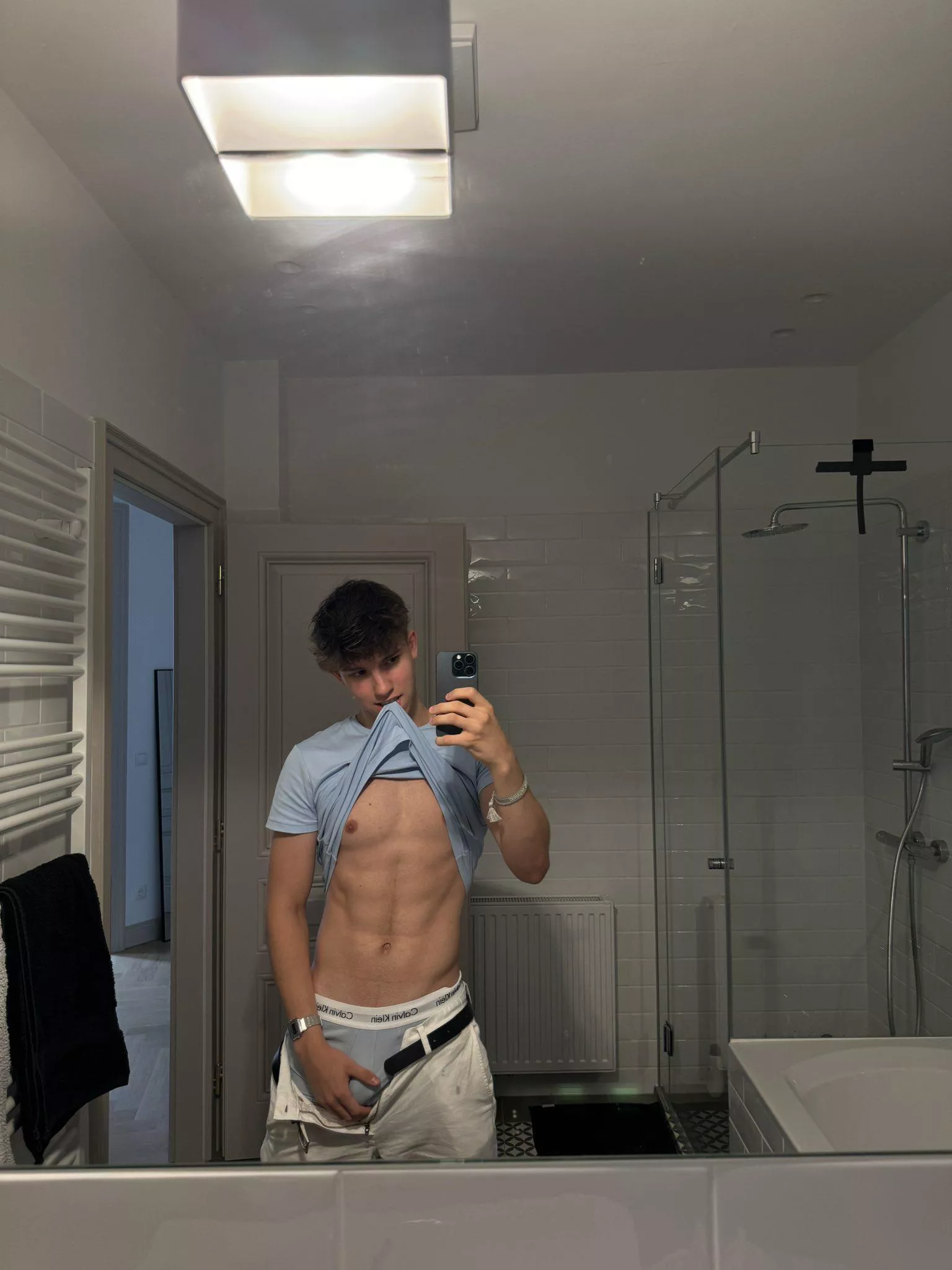 Guess what is my favorite colour