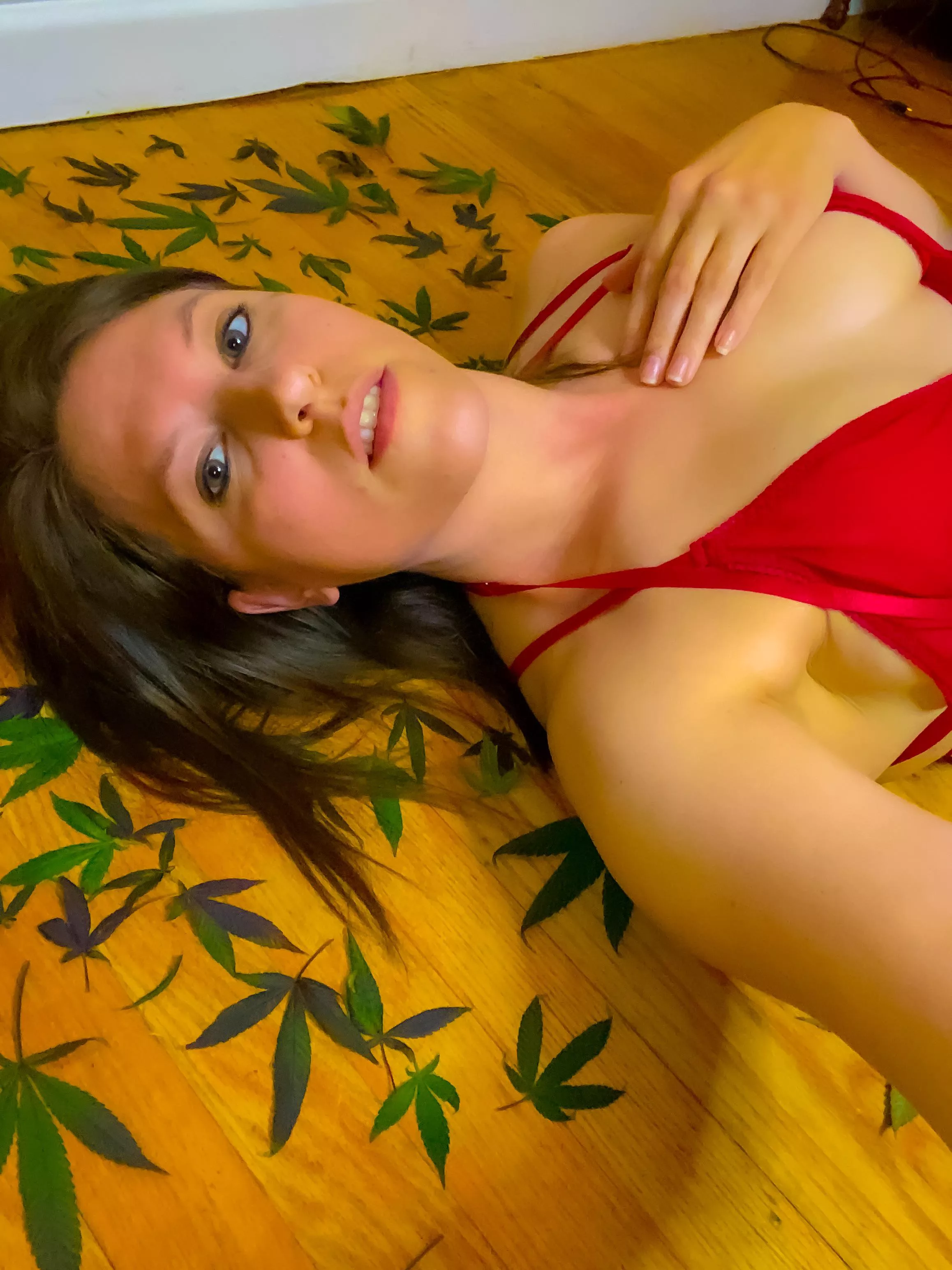 Mommy’s got plants to care for. 